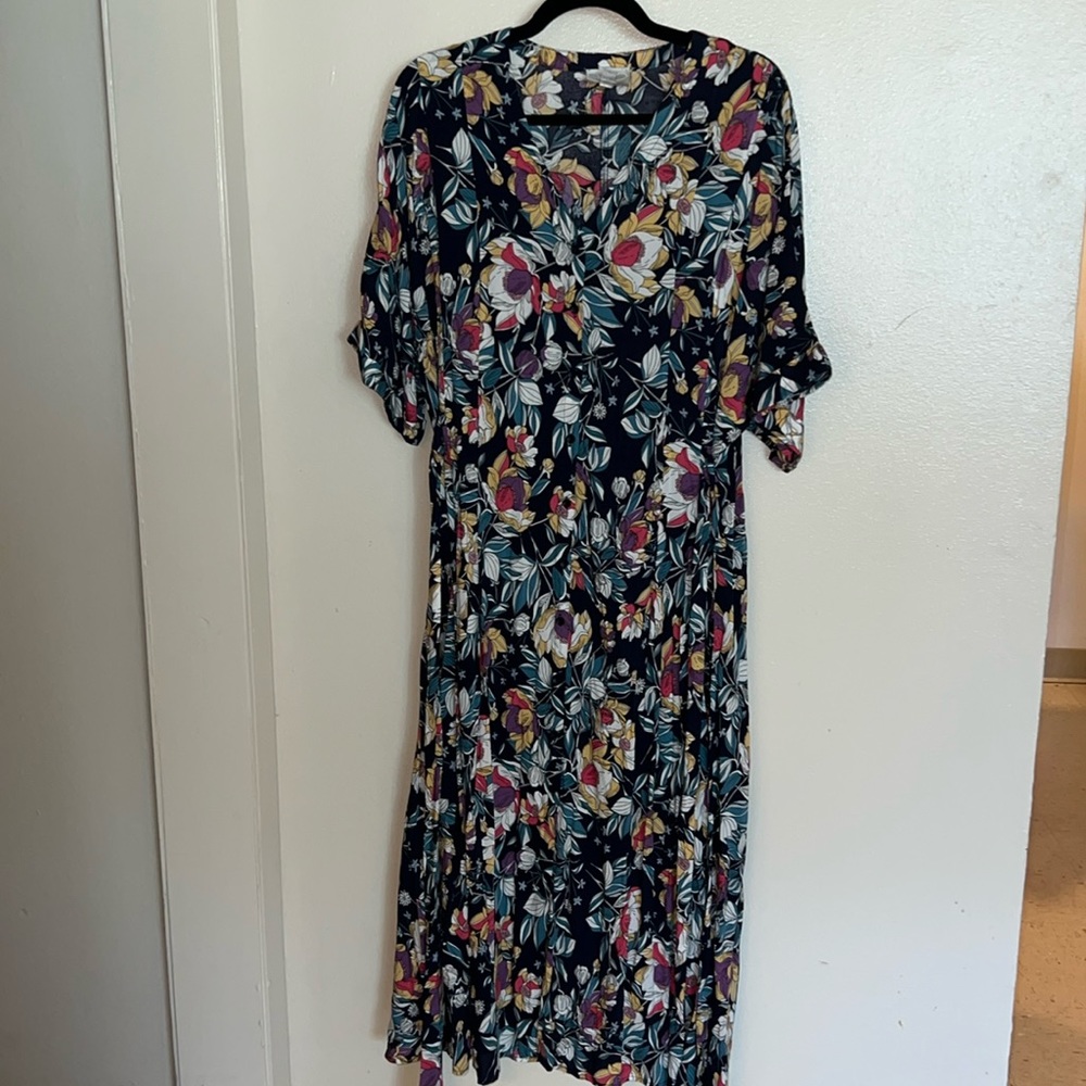 BLU HEAVEN Button Down Floral Dress Size L